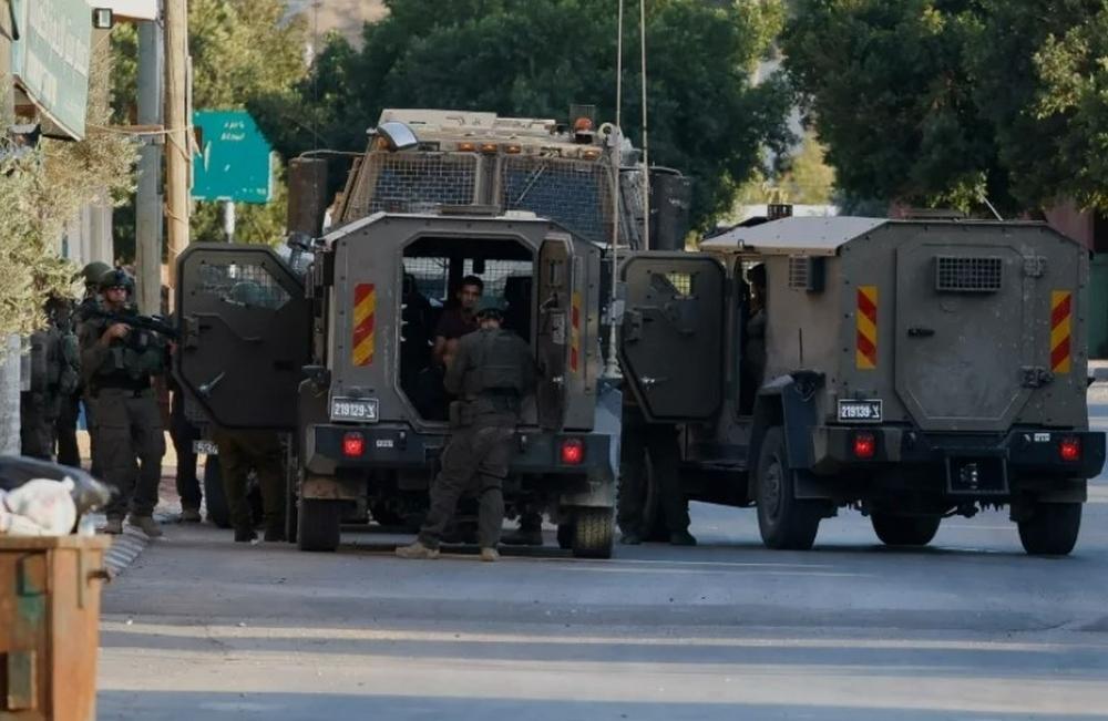 إغلاق طرق بالسواتر الترابية وإصابات بالرصاص في تقوع ودوما والرام وترمسعيا