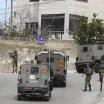 الجيش الإسرائيلي يعتقل 4 فلسطينيين في اقتحامات بالضفة والمستوطنون يواصلون اعتداءاتهم