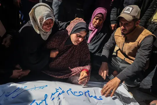 ارتفاع حصيلة العدوان على غزة إلى 71,662 شهيدًا و171,428 مصابًا منذ أكتوبر 2023