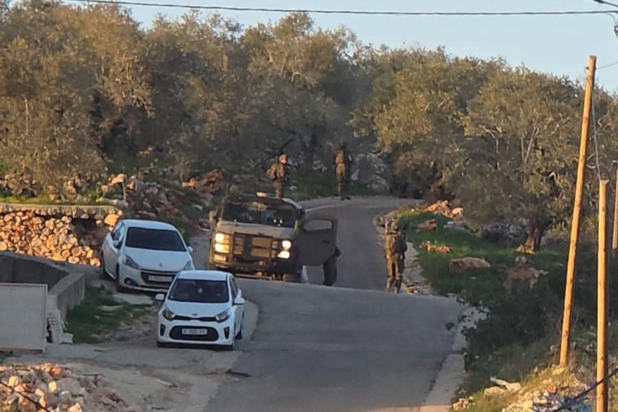 قوات الاحتلال تقتحم بيت لحم ومخيم الدهيشة وسلفيت وعدة بلدات.. ومستوطنون يحرقون مساكن بدوية ويهاجمون قرى شمال الضفة