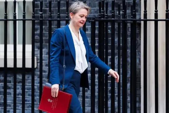 بريطانيا ترفض توقيع ميثاق "مجلس السلام" الأميركي بسبب مشاركة محتملة لروسيا