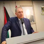 القضاء اللبناني يصدر مذكرة توقيف بحق السفير الفلسطيني السابق أشرف دبور