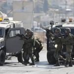 قوات الاحتلال تقتحم كفر عقب شمال القدس وتطلق قنابل الغاز والصوت