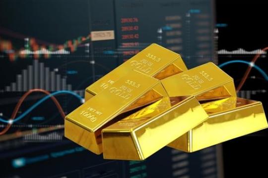 الذهب يتجه لخسارة أسبوعية ثالثة مع صعود الدولار وتشديد الفيدرالي الأميركي