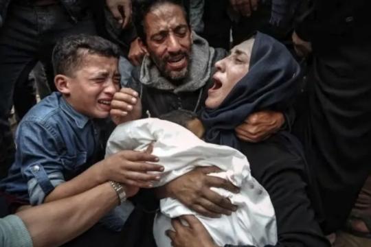 ارتفاع حصيلة الشهداء في قطاع غزة إلى 69,179 منذ بدء العدوان الإسرائيلي