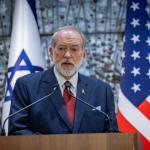 السفير الأمريكي: هدنة غزة صامدة واستراتيجية ترامب أعادت تشكيل الشرق الأوسط