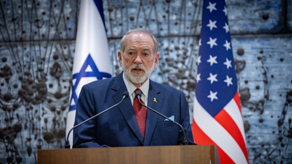 هكابي يشيد بخطة السلام المكونة من 20 خطوة ويشير إلى إمكانية توسيع اتفاقات إبراهام لتشمل سوريا ولبنان والسعودية