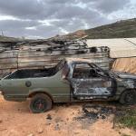 مستوطنون يحرقون منزلاً وخيمتين و3 مركبات في اللبن الشرقية