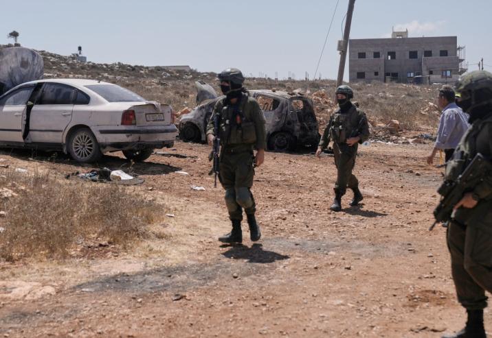 الاحتلال يواصل خروق وقف إطلاق النار في القطاع، ويجبر نحو 1500 فلسطيني على إخلاء منازلهم في الخليل