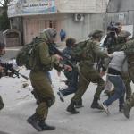 الاحتلال يعتقل 13 مواطناً خلال اقتحامات واسعة لقرى غرب رام الله