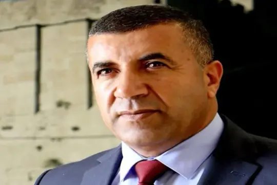 محافظ الخليل يصف قرار سموتريتش بشأن البلدة القديمة والحرم الإبراهيمي بـ"الإرهابي"
