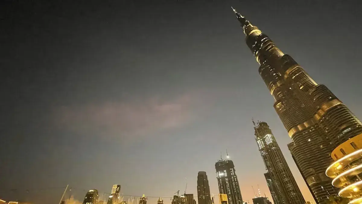 دراسة عالمية تكشف "النبض الحضري" للمدن: التحضر يحدث عبر طفرات متقطعة وليس بنمو خطّي