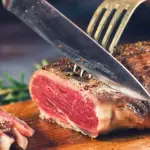 ما الذي يحدث لجسمك عند الاستغناء عن اللحوم؟