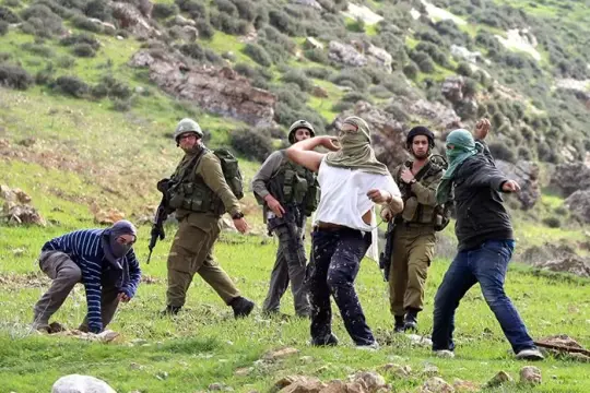 تصاعد اعتداءات الاحتلال والمستوطنين في طوباس والخليل ورام الله