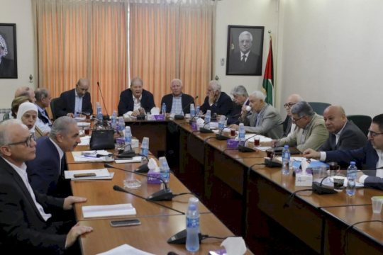 اللجنة التحضيرية العليا لانتخابات المجلس الوطني تناقش قانون تنظيم الأحزاب السياسية