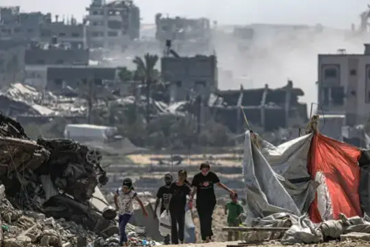 إسرائيل تعتبر الانتقال إلى المرحلة الثانية من اتفاق غزة "مصلحة وطنية واضحة" وتحذر حماس