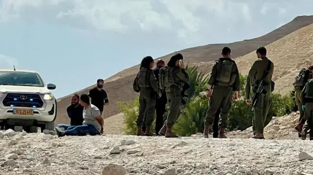 هجمات متزامنة طالت عدة تجمعات بالأغوار الشمالية وسرقة ماشية وإثارة الرعب بين السكان