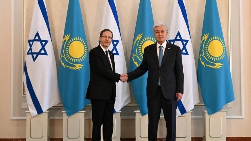 زيارة رسمية إلى أستانا تبحث تعزيز التعاون الاقتصادي ورفع حجم التبادل التجاري بين البلدين