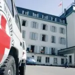 الصليب الأحمر ييسّر لمّ شمل 74 فلسطينياً مع عائلاتهم داخل قطاع غزة