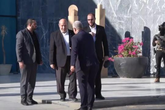 وفد حماس يغادر القاهرة بلا اتفاق… وجمود في مفاوضات المرحلة الثانية من اتفاق غزة