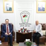 أبو هولي والميمي يبحثان سبل معالجة أزمة المياه في مخيمات اللاجئين بالضفة