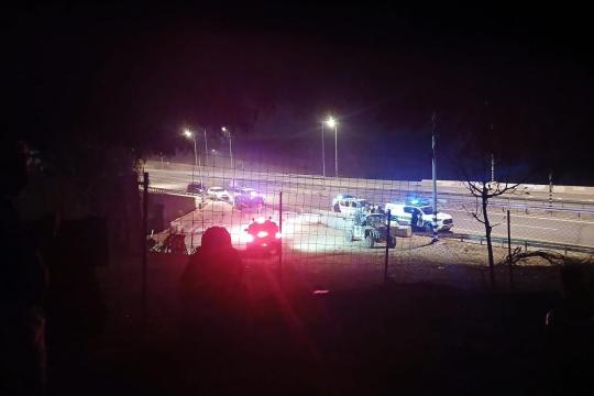 مستوطنون يقتحمون الخان الأحمر شرق القدس ويستفزون الأهالي