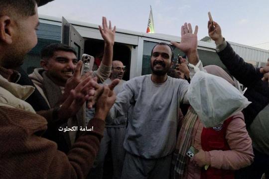 غزة.. الاحتلال بفرج عن 11 أسيرا عبر الصليب الأحمر