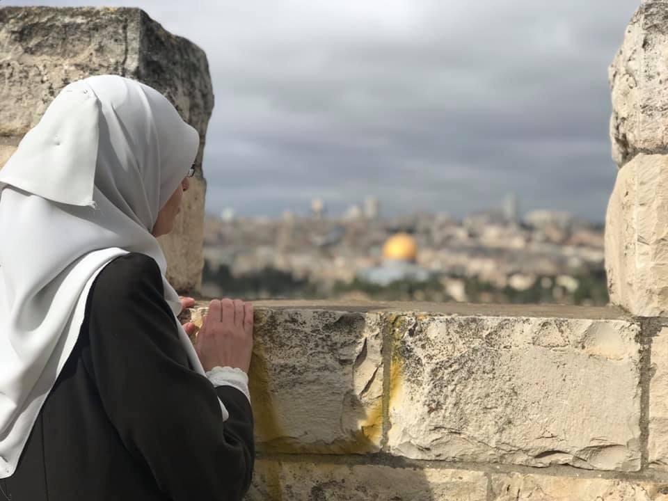 موسى فطافطة يُبعد ستة أشهر عن الأقصى وعز الدين ومنى بربر يُفرجان بعد دفع كفالة