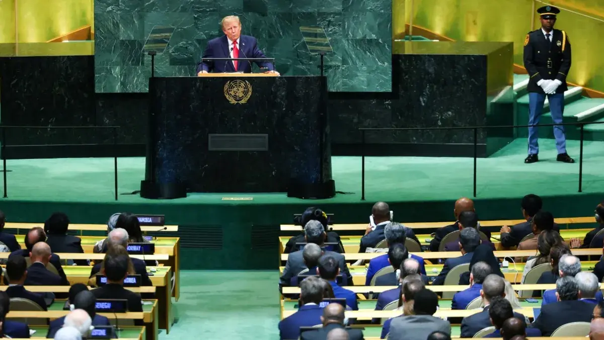 الرئيس الأميركي يجدد تهديداته لطهران