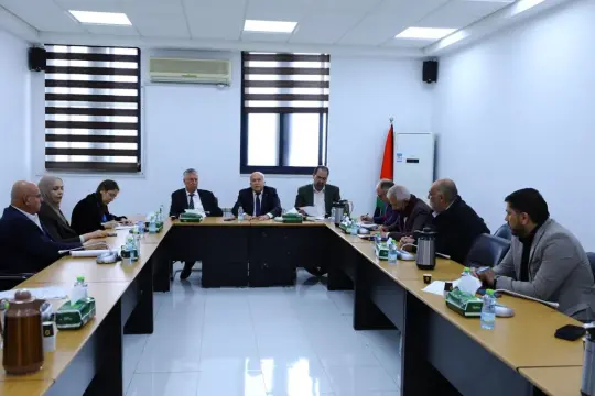 لجنة الإغراق تبحث إجراءات عملية لتعزيز حماية المنتج الوطني في فلسطين