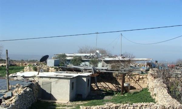 السلطات الإسرائيلية أصدرت أوامر بـ"وضع اليد" على نحو 14 دونمًا من الأراضي الزراعية ومنحت أصحابها أسبوعًا للاعتراض