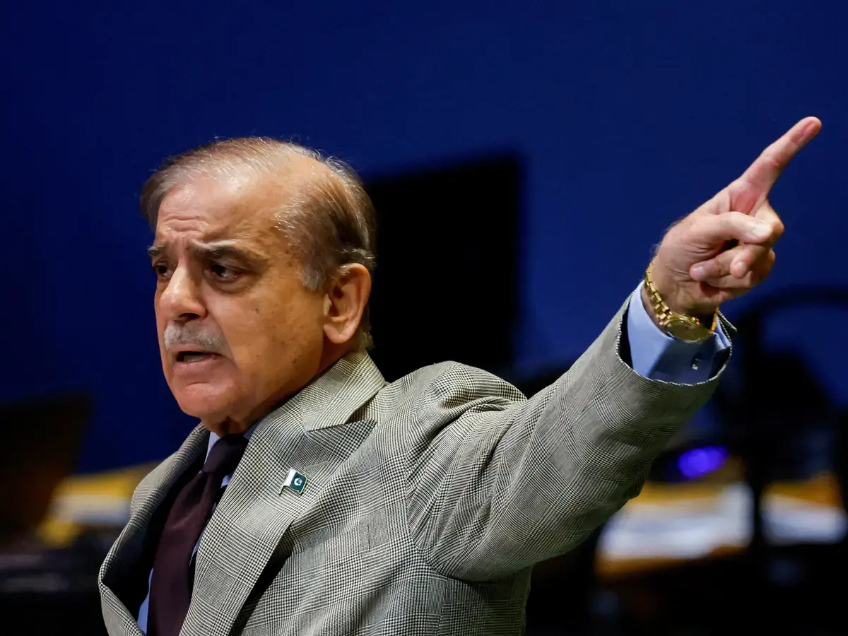 تقارير عن خروقات لوقف إطلاق النار وترامب يؤكد تعليق الهجمات لمدة أسبوعين