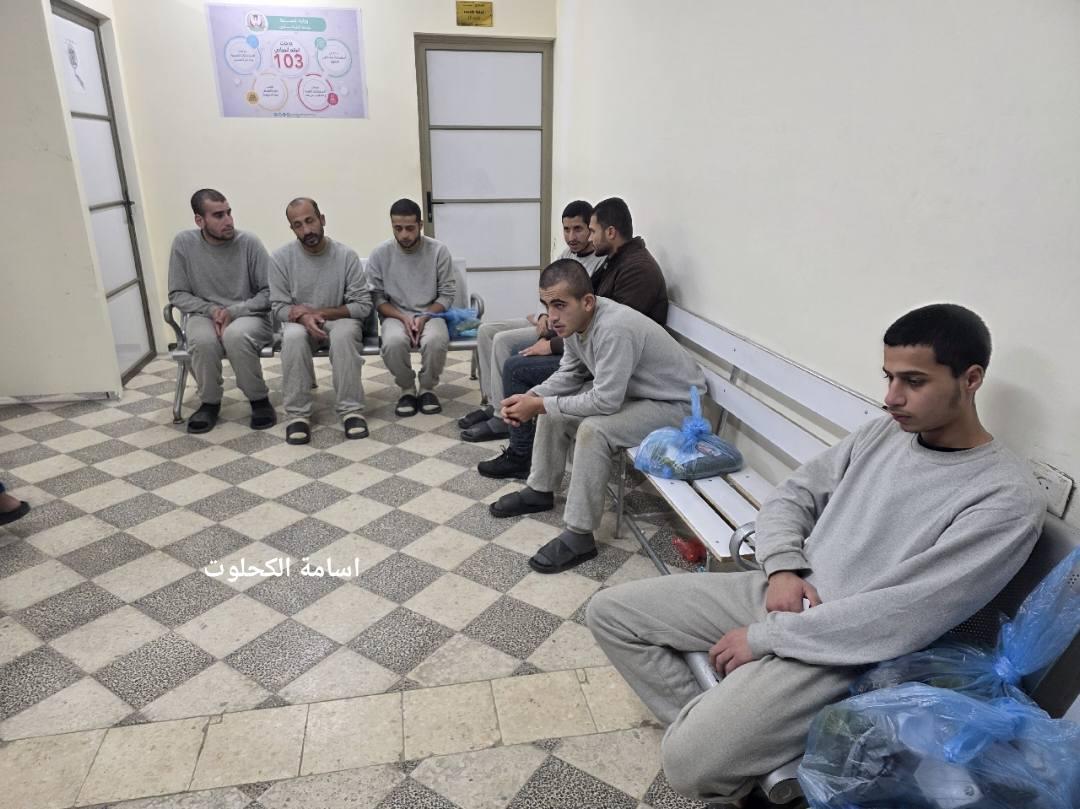 الأسرى قضوا فترات تتراوح بين شهر وشهرين ويصلون إلى مستشفى شهداء الأقصى لاستقبالهم