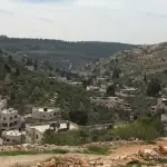 الاحتلال يُخطر بالاستيلاء على أراضٍ في سلواد لشق طرق استيطانية شرق رام الله