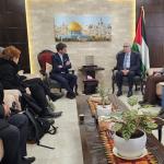 وزير الصحة الفلسطيني يبحث مع الصليب الأحمر الدولي تعزيز دعم القطاع الصحي في غزة والضفة