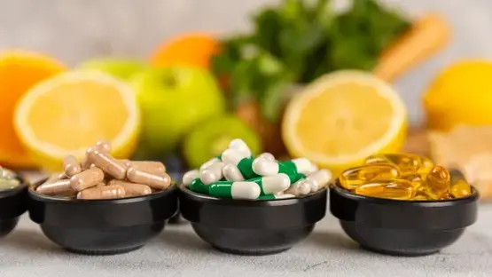فيتامين د بجرعات عالية وعرق السوس والبرتقال المر من أبرز المكملات التي تهدد مرضى الضغط