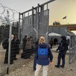 الاحتلال يمنع سفر حالات إنسانية عبر معبر رفح بعد استهداف مركبات أممية جنوب غزة