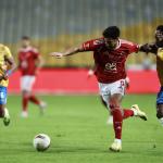 الأهلي يحسم موقعة الإسماعيلي بثنائية نظيفة.. وبيراميدز يعبر إنبي بثنائية