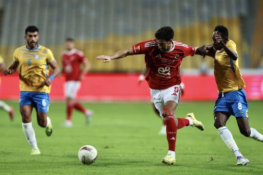 الأهلي يحسم موقعة الإسماعيلي بثنائية نظيفة.. وبيراميدز يعبر إنبي بثنائية