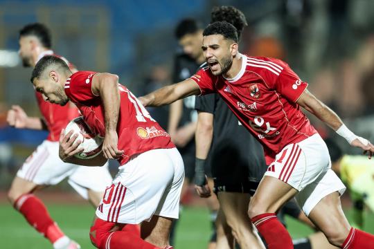 الأهلي يسقط في فخ التعادل أمام زد ويهدر صدارة الدوري المصري