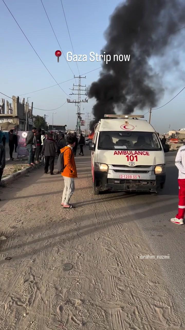 شهيد ومصابون بقصف إسرائيلي استهدف مركبة وسط قطاع غزة