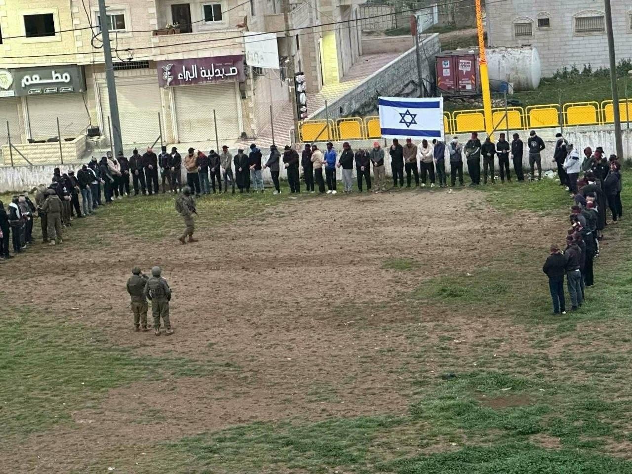 الاحتلال يعتقل أطفالًا وشبانًا ويقتحم منازل مدنيين ويدمر محتويات بعضها