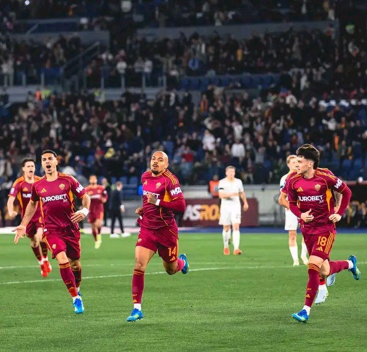 هاتريك رائع من دونيل مالين يقود فريق العاصمة لفوز مهم في الدوري الإيطالي