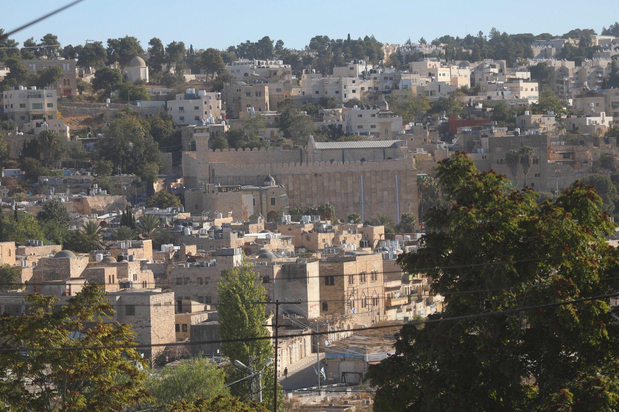 حماس تدين قرار إسرائيل إبعاد فلسطينيين مقدسيين وتصفه بـ«الخطوة التهويدية»