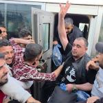 الاحتلال يفرج عن 24 معتقلاً من غزة وسط تدهور صحي ونقلهم للعلاج في دير البلح