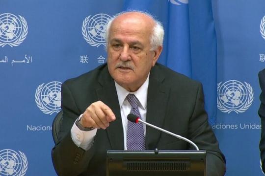 رياض منصور يوجّه رسائل أممية ويطالب بتحرك دولي عاجل لوقف اعتداءات إسرائيل على الأونروا