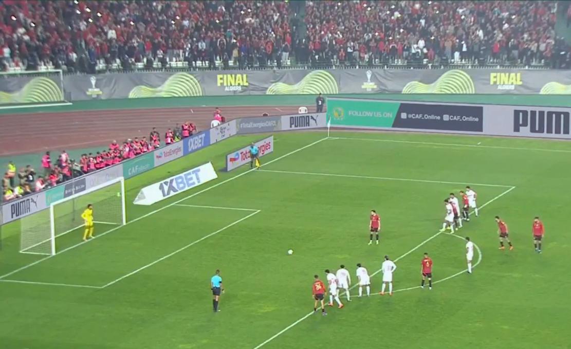 ركلة جزاء في الوقت القاتل تمنح الفريق الجزائري أفضلية قبل مواجهة الإياب أمام الزمالك المصري