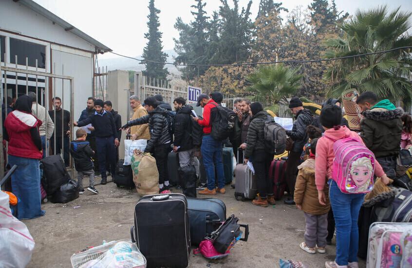 شتاينماير يؤكد خلال زيارته إلى غانا أن خوف اللاجئين مشروع ويجب منحه الوقت، في ظل دعوات داخلية لاستئناف الترحيل