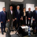 اللجنة الوطنية لإدارة غزة تبحث مع السفيرة الرومانية ملفات الإغاثة وإعادة الإعمار