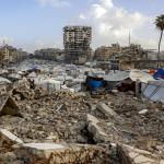 إصابة 6 فلسطينيين جراء قصف الاحتلال لخيمة نازحين في خان يونس